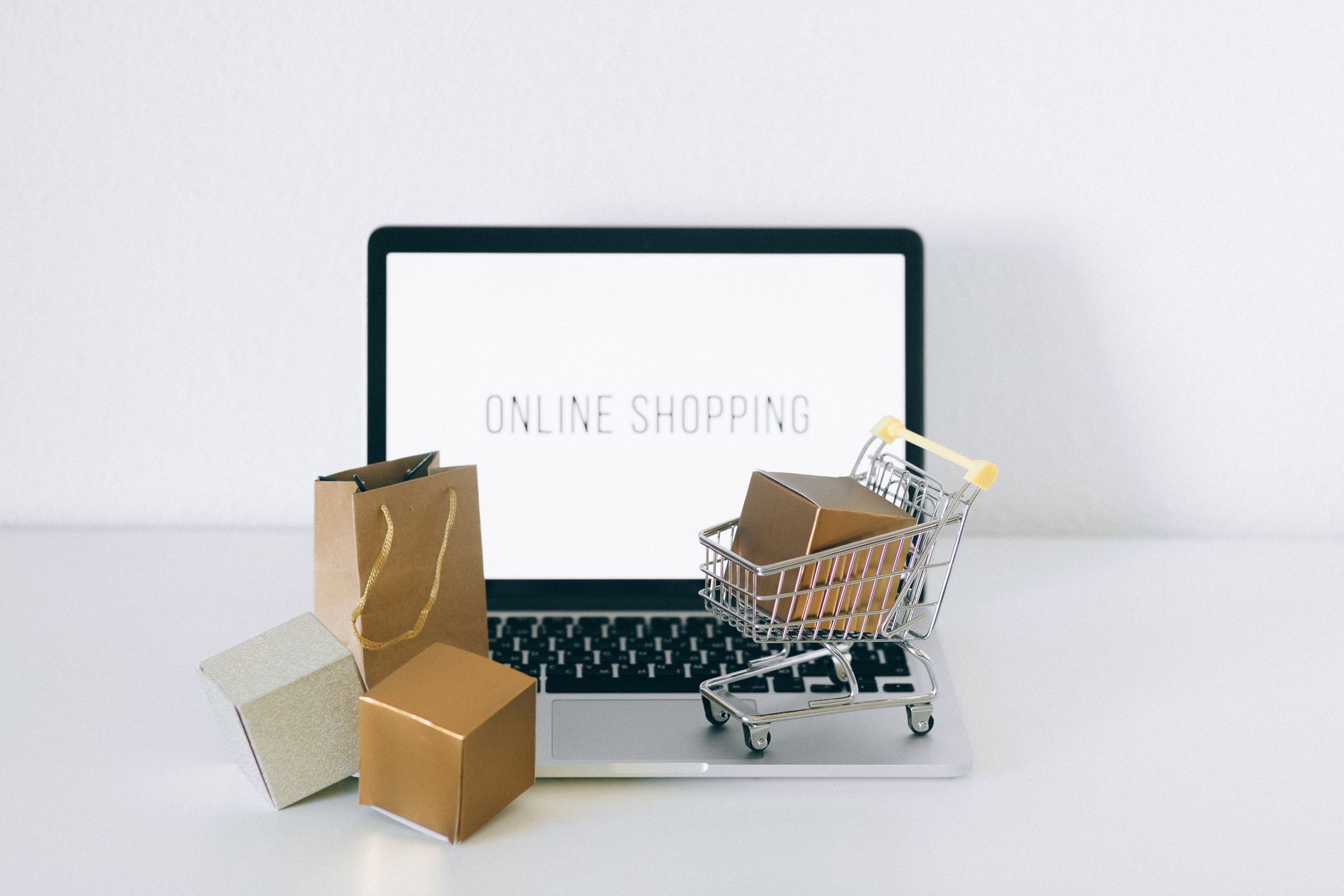 Abandoned Cart Recovery via SMS: Sequences That Bring Buyers Back