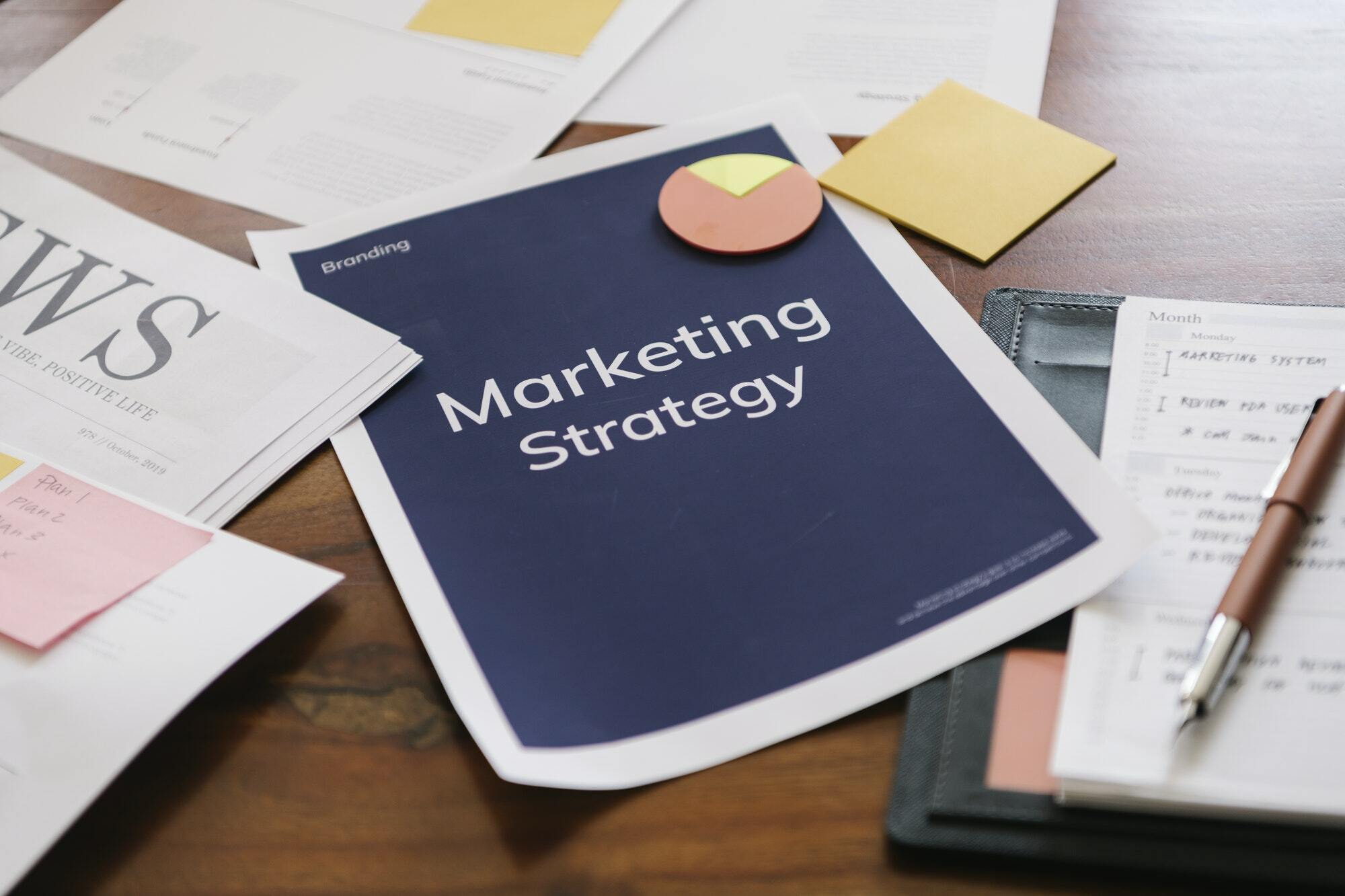 Top 8 Reasons Why Your Business Needs A Text Message Marketing Platform In 2022