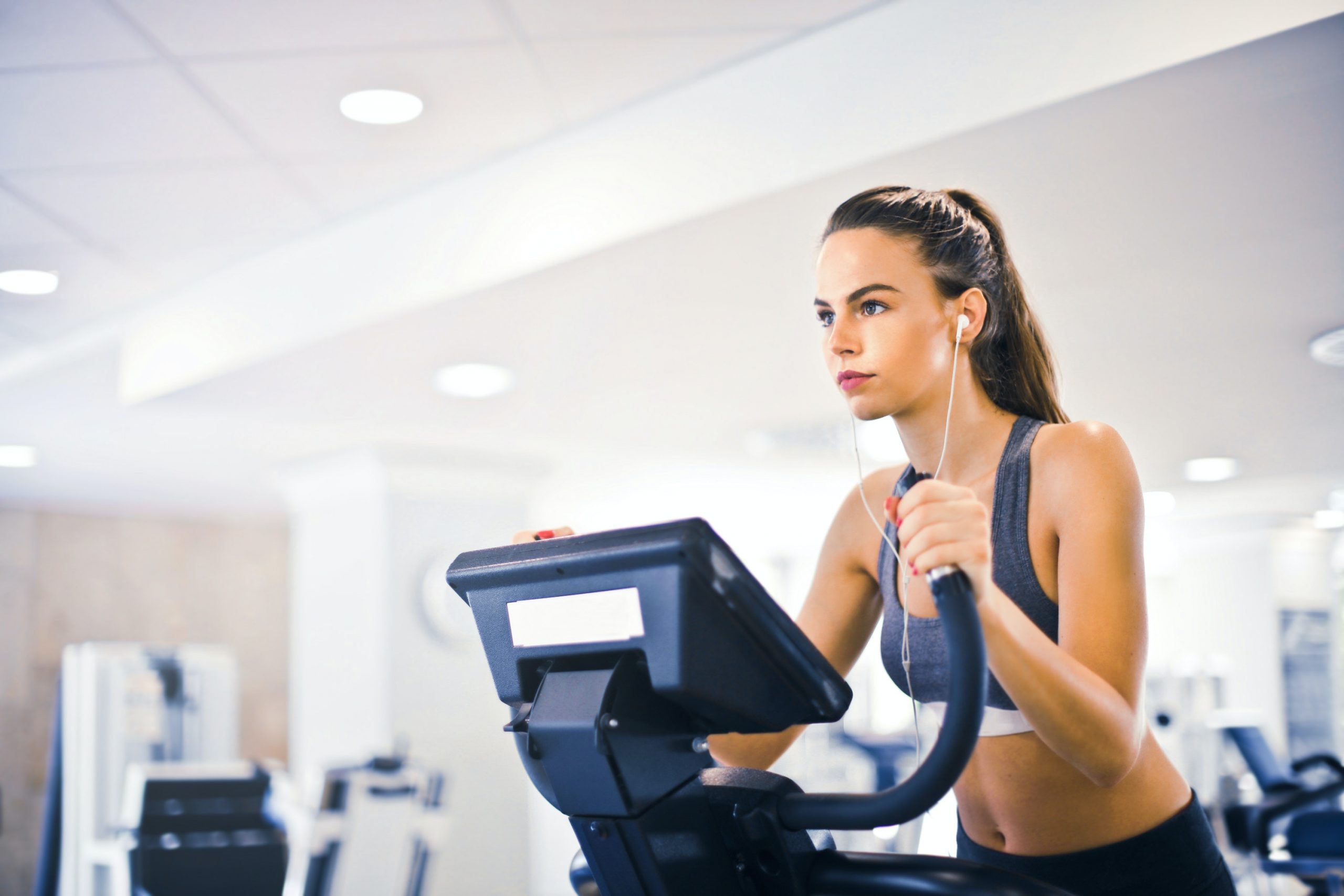 Interesting tips to wellness centers using SMS in their growth journey 3 wellnes centers