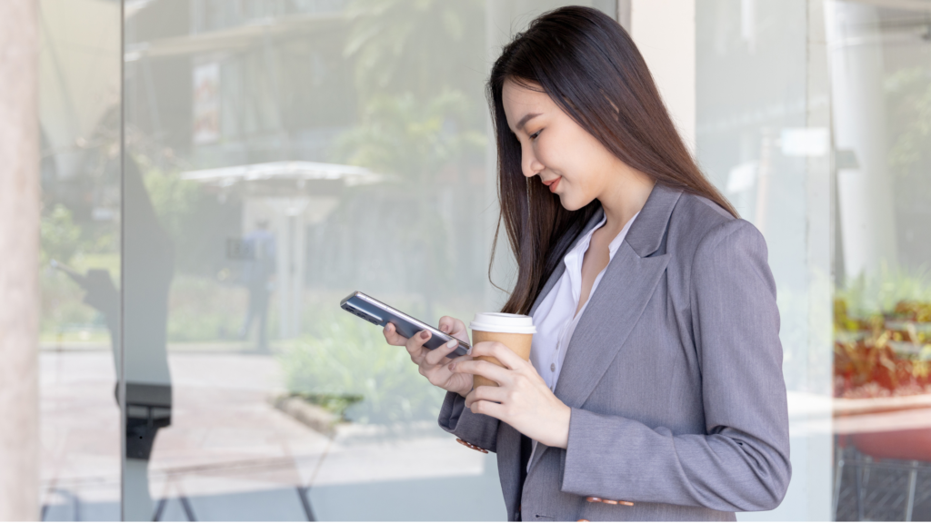 Why SMS Is The Future Of Customer Service Excellence